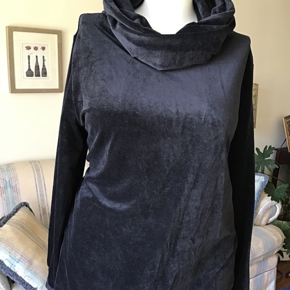 La Vie En Rose Black Sweater - Picture 3 of 5